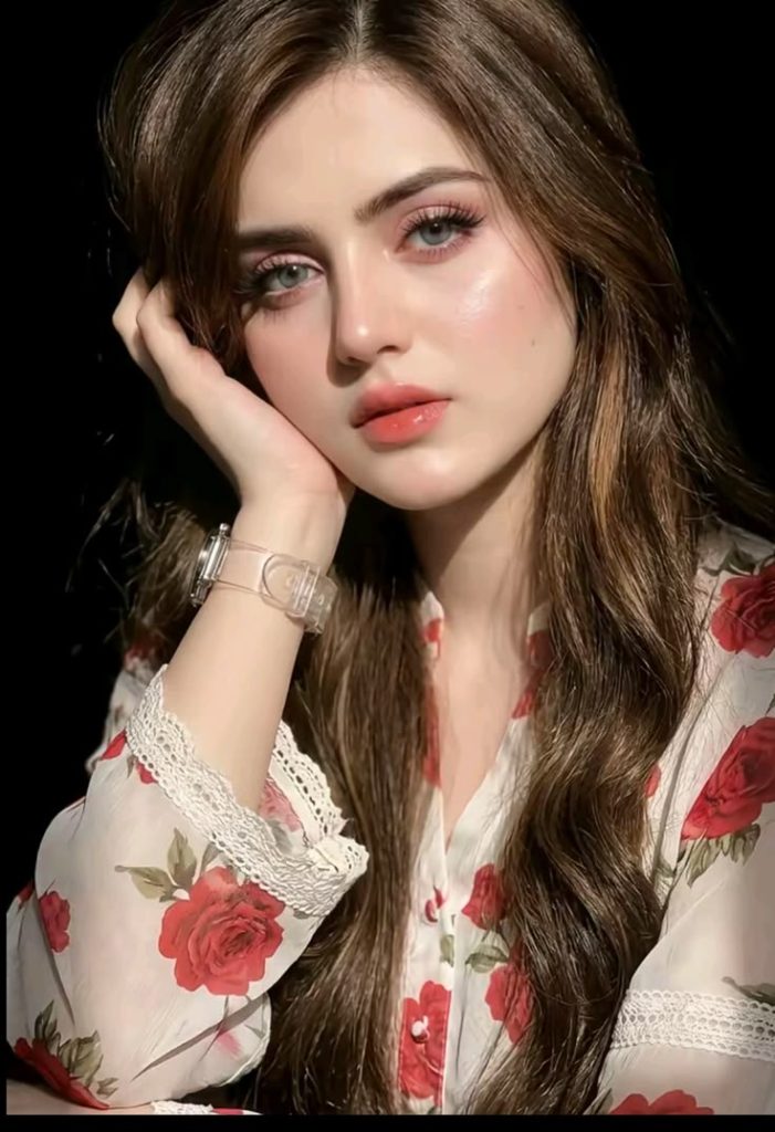 Call Girls in Lahore